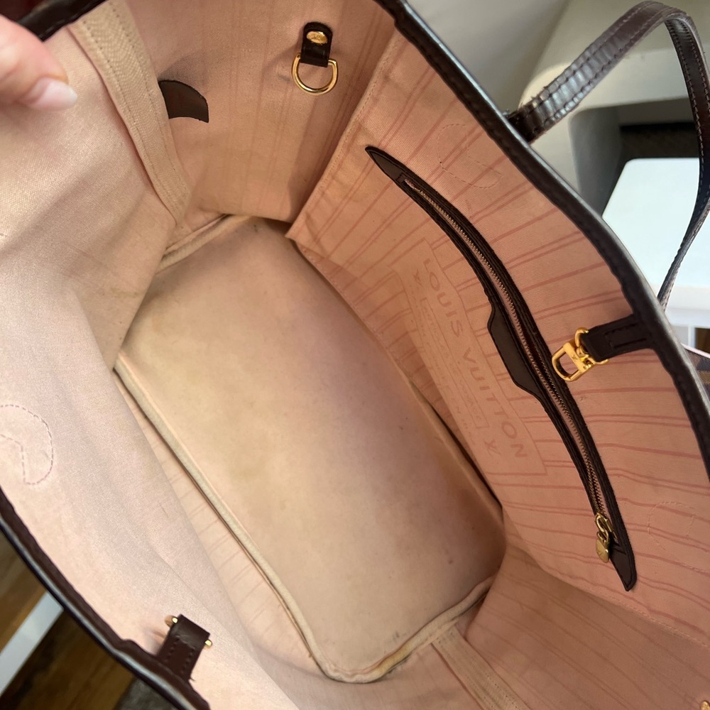 Authentic Louis Vuitton Neverfull PM - Rose Ballerine - Picture 8 of 14